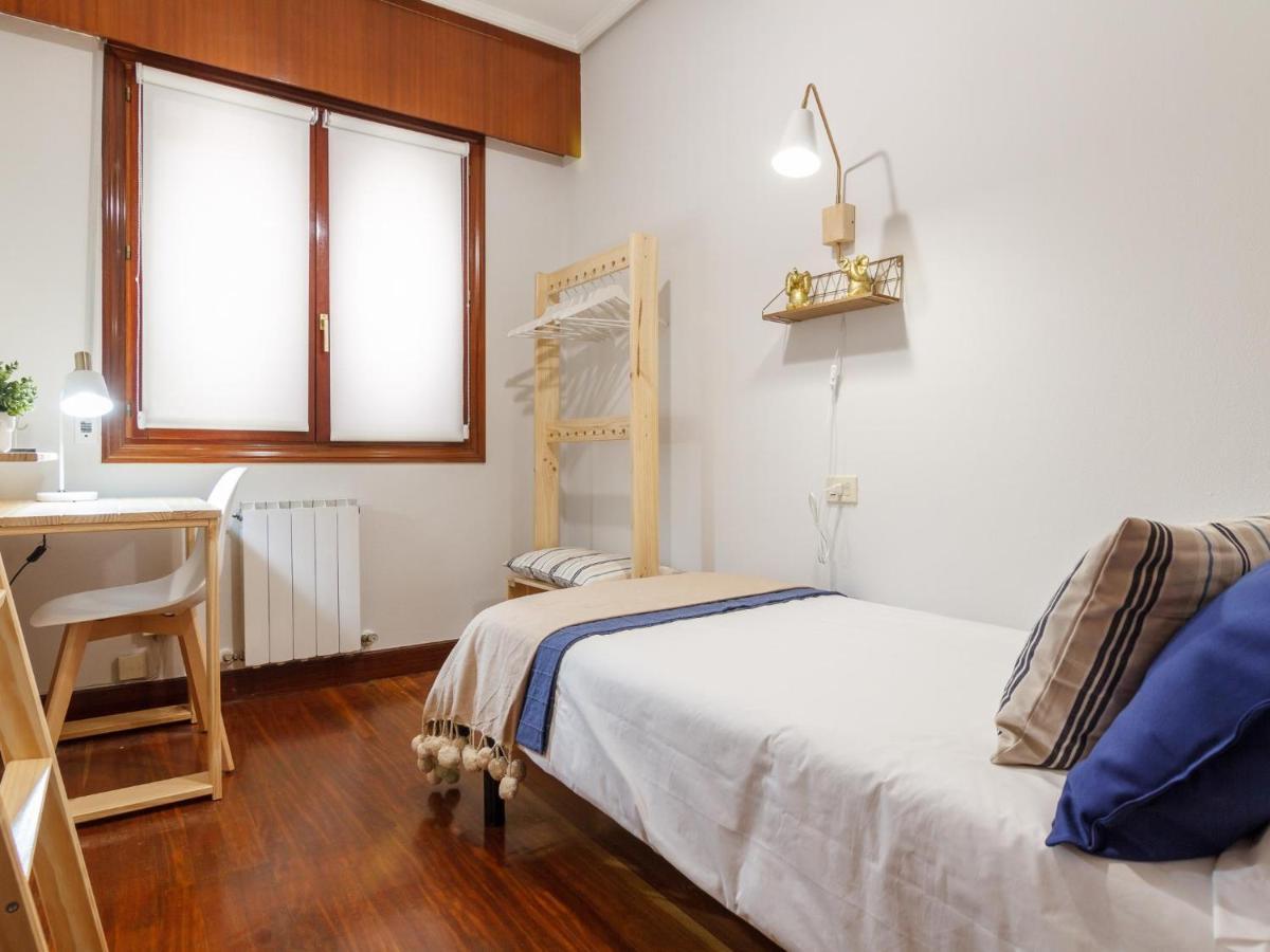 Amplio Y Recien Reformado En Indautxu Apartment Bilbao Ngoại thất bức ảnh
