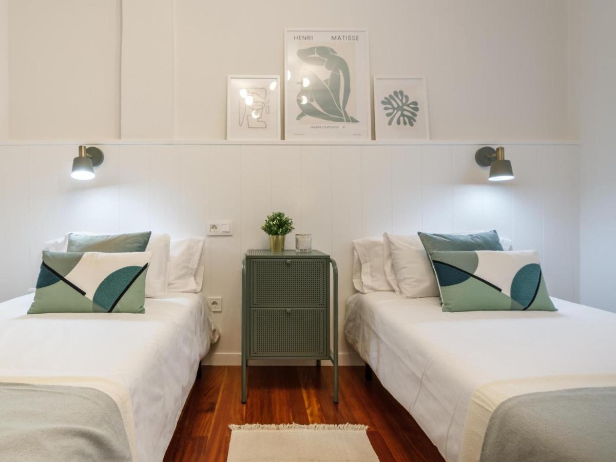 Amplio Y Recien Reformado En Indautxu Apartment Bilbao Ngoại thất bức ảnh